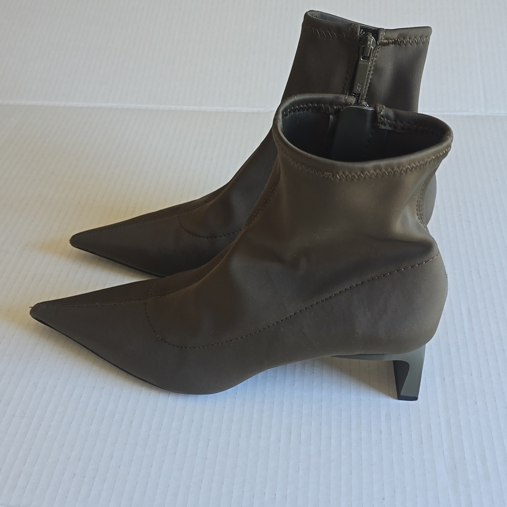 Zara Women's Sock Boots Hunter Green Size 39